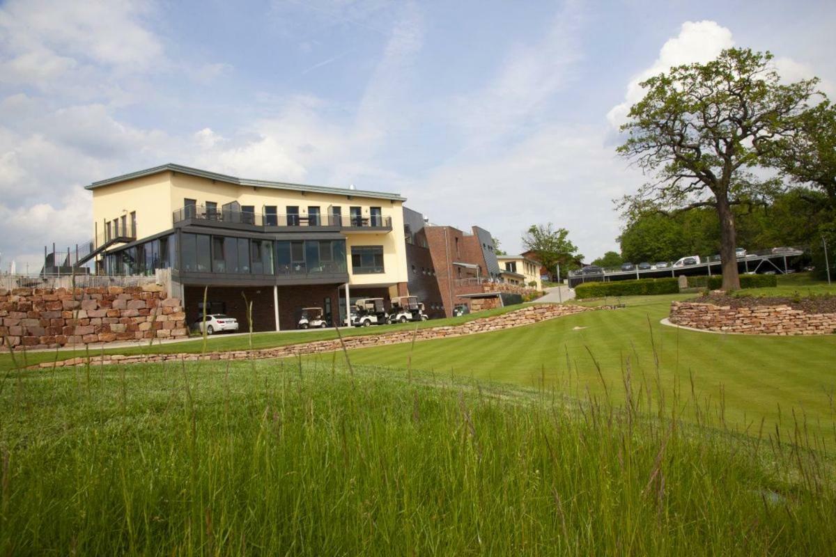 Hotel & Golfrestaurant Gut Wissmannshof Staufenberg  ภายนอก รูปภาพ